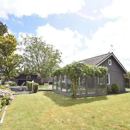 Riverside Holiday Home Near Amsterdam Nigtevecht Exterior photo
