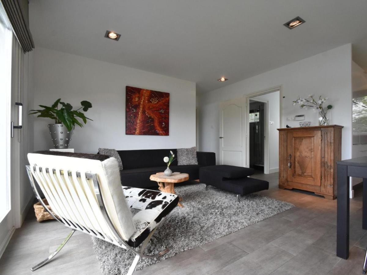 Riverside Holiday Home Near Amsterdam Nigtevecht Exterior photo